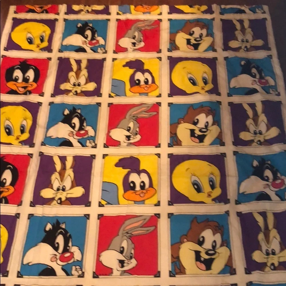 Vintage Warner Bros Looney tunes 3 Piece bedroom curtains Kids 44”W 63in L